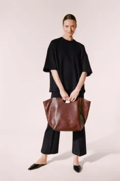 MAR TOTE | RAISIN -Fashion Shop 000002270029 edit 1 WEB