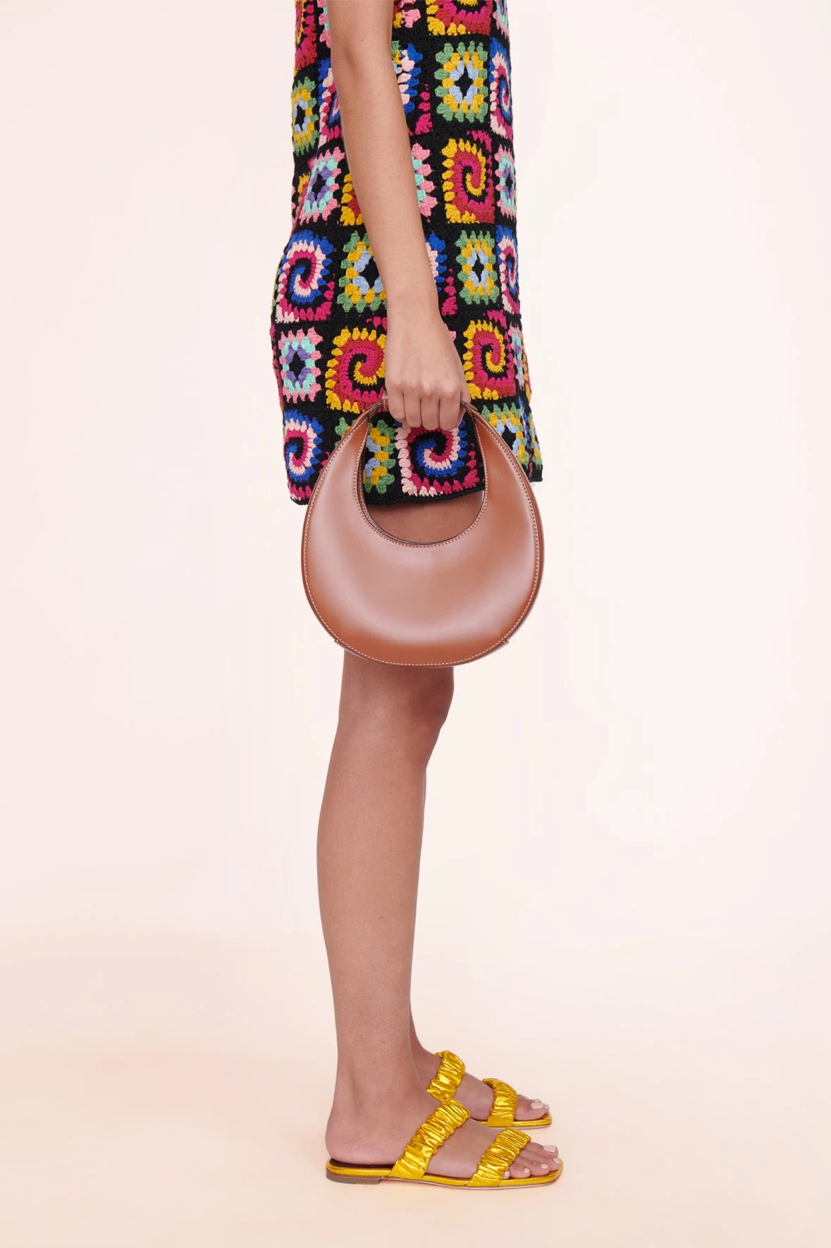 MINI MOON BAG | TAN 4 MINI MOON BAG | TAN - Image 4