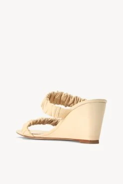 FRANKIE WEDGE | CREAM -Fashion Shop STAUD FRANKIE WEDGE CRM SEASON 22 ECOM 3