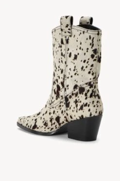 JUNE BOOT | BLACK WHITE HAIRCALF 14 JUNE BOOT | BLACK WHITE HAIRCALF -Fashion Shop STAUD JUNE BOOT BWHCCALFHAIR SEASON 22 ECOM 3