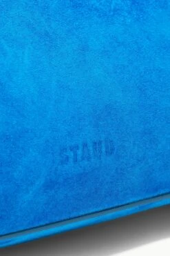 LENNON SHOULDER BAG | DIRECTOR BLUE SUEDE 12 LENNON SHOULDER BAG | DIRECTOR BLUE SUEDE -Fashion Shop STAUD LENNON SHOULDERBAG DIRECTORBLUE FALL 23 ECOM 4 50fd4e21 62b3 4feb b42e c1cafcf62179