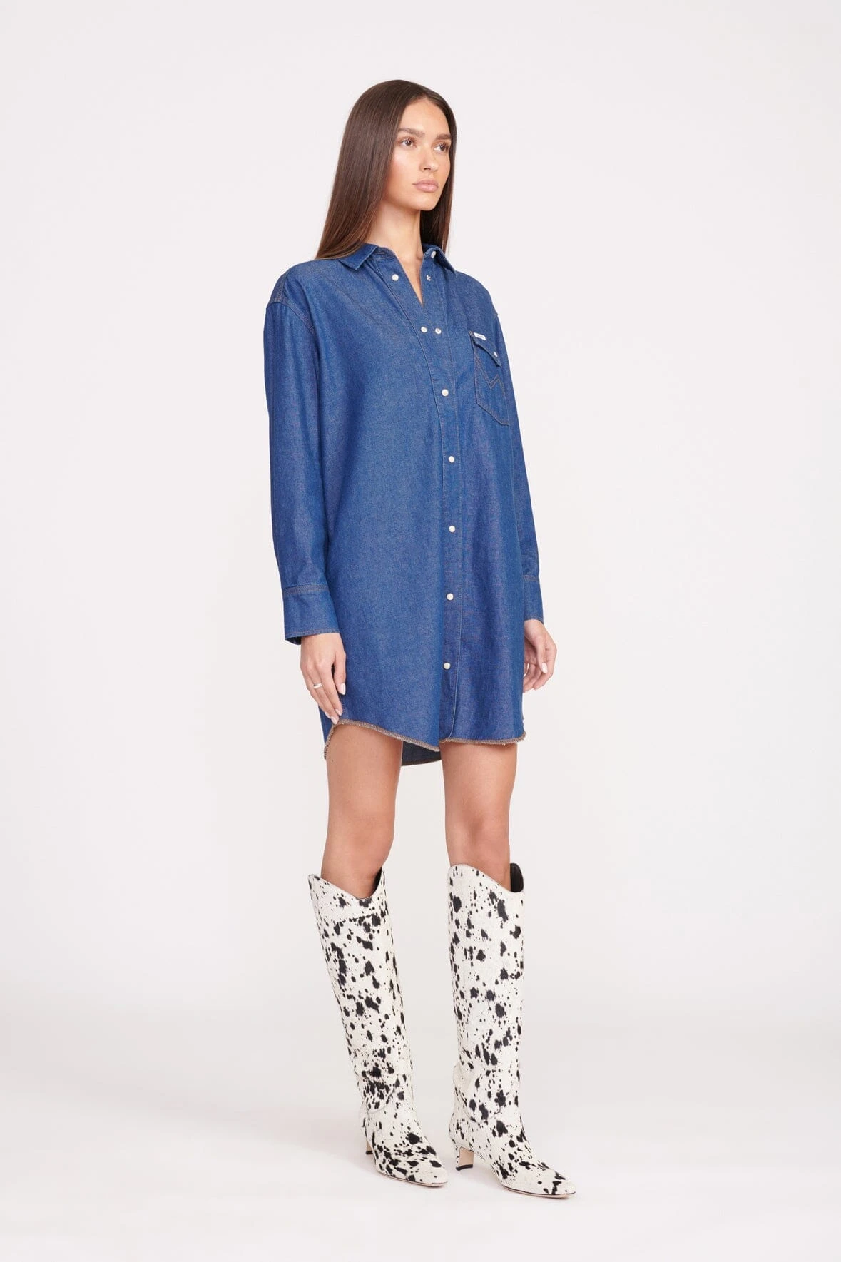 STAUD + WRANGLER THE OVERSIZED WESTERN | DARK RINSE 4 STAUD + WRANGLER THE OVERSIZED WESTERN | DARK RINSE - Image 4