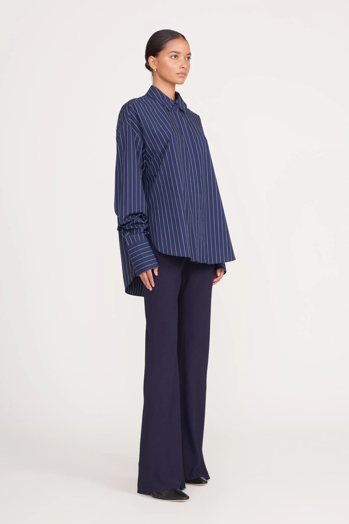 COLTON SHIRT | NAVY PINSTRIPE 2 COLTON SHIRT | NAVY PINSTRIPE - Image 2