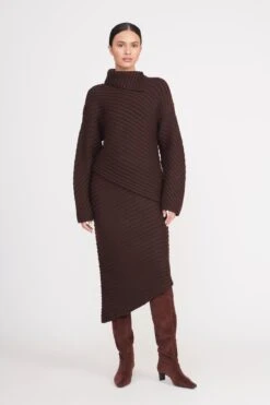 ENGRAVE SWEATER | DARK CHOCOLATE 10 ENGRAVE SWEATER | DARK CHOCOLATE -Fashion Shop engrave sweater dark chocolate 2 1 613f8b7a 6db6 4324 97c8 cd84004d9982