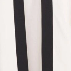 WRIGHT TOP | ECRU BLACK -Fashion Shop fall 23 1193 web 572c34b1 cab4 4c67 955b 429b08c652d7