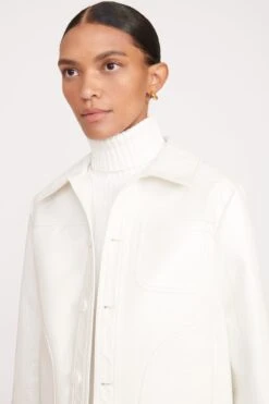 GLAZING JACKET | WHITE VEGAN PATENT -Fashion Shop fall 23 1225 web