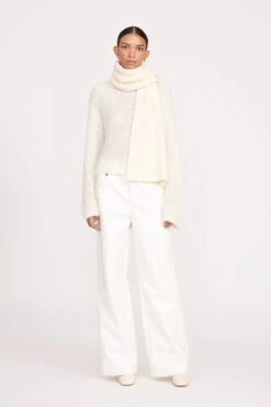 KNIT MERINO SCARF | IVORY 10 KNIT MERINO SCARF | IVORY -Fashion Shop fall 23 1541 web